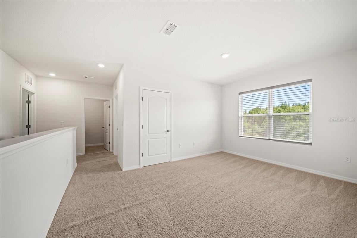 1933 Pristine Loop Property Photo 22
