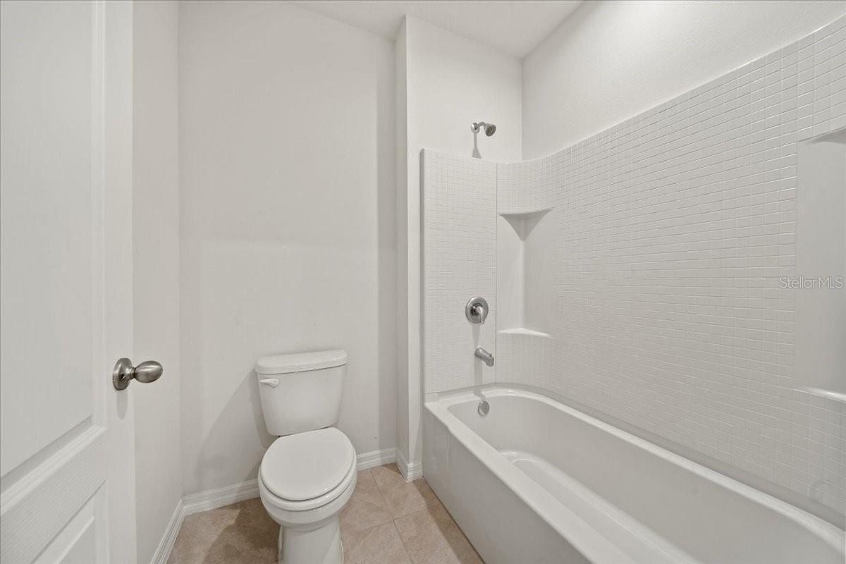 1933 Pristine Loop Property Photo 25