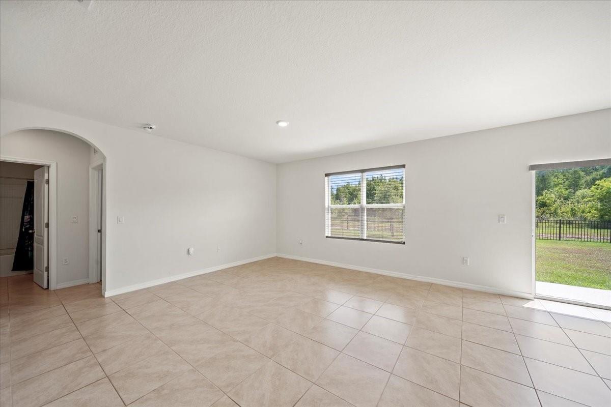 1933 Pristine Loop Property Photo 35
