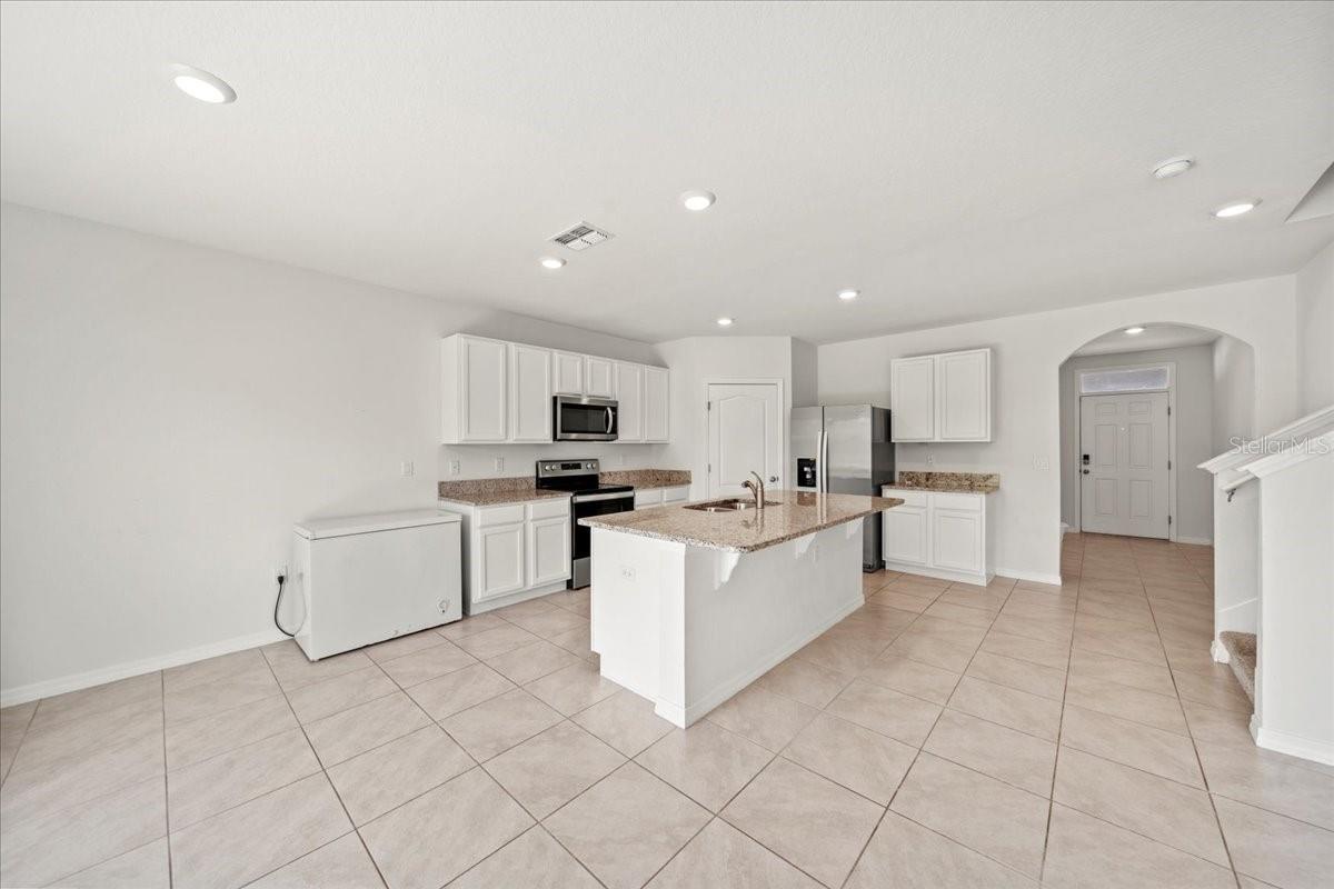 1933 Pristine Loop Property Photo 38