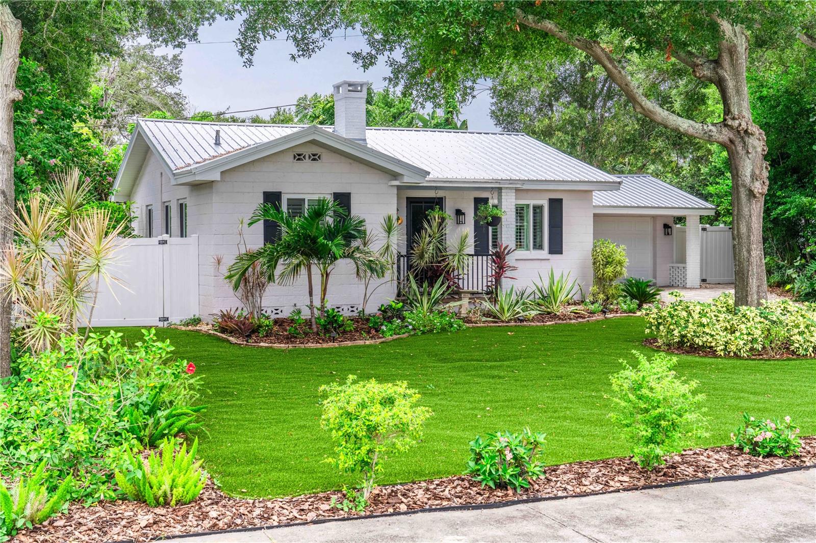 131 VALENCIA DR