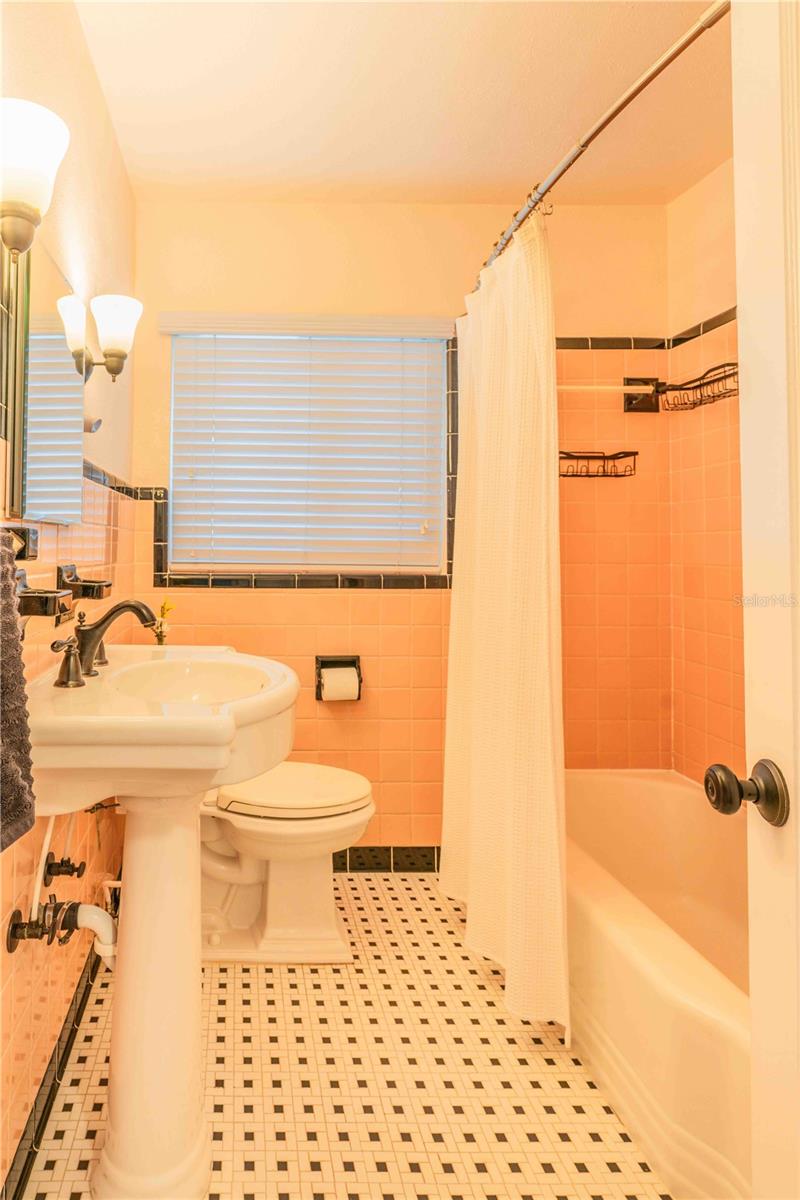 131 Valencia Dr Property Photo 38