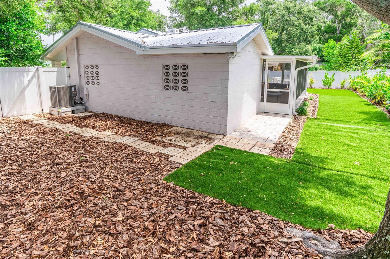 131 Valencia Dr Property Photo 72
