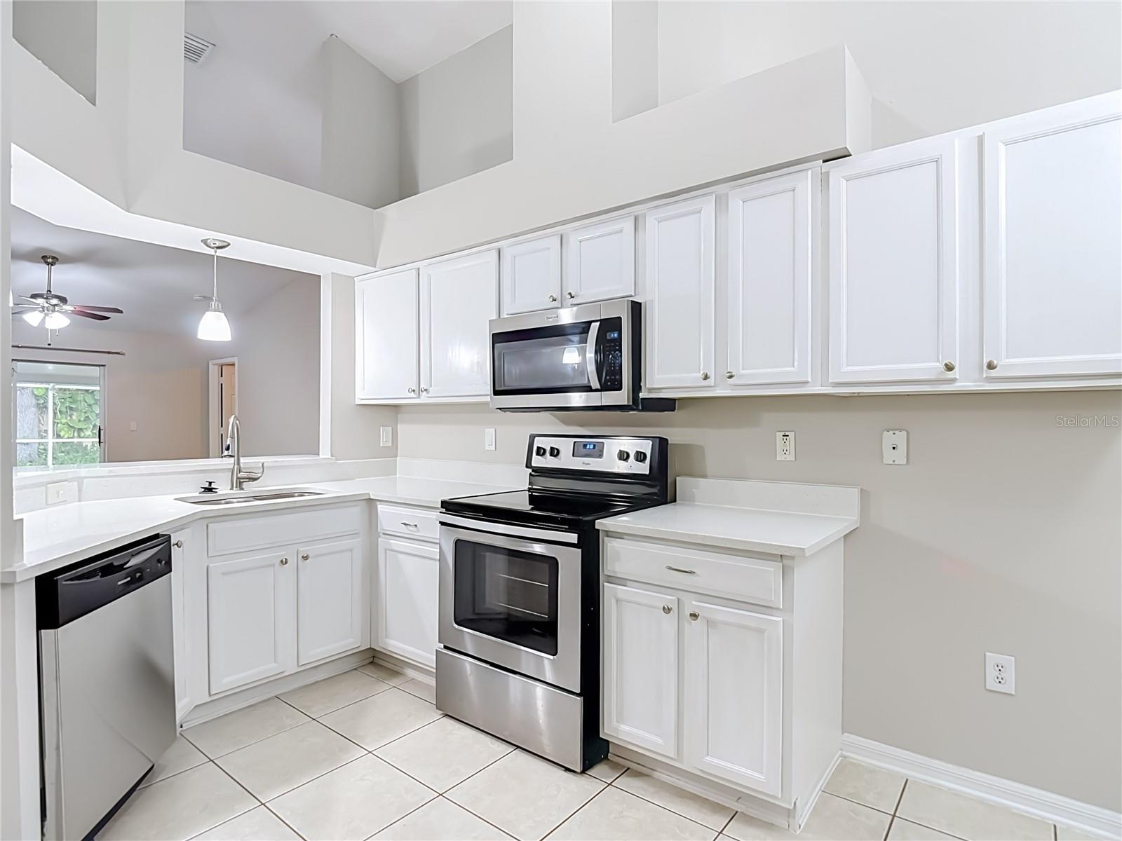 1129 Conch Ct Property Photo 11