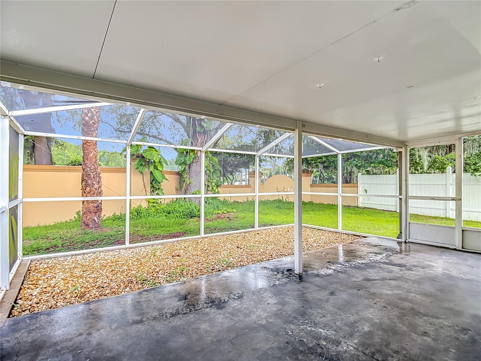1129 Conch Ct Property Photo 31