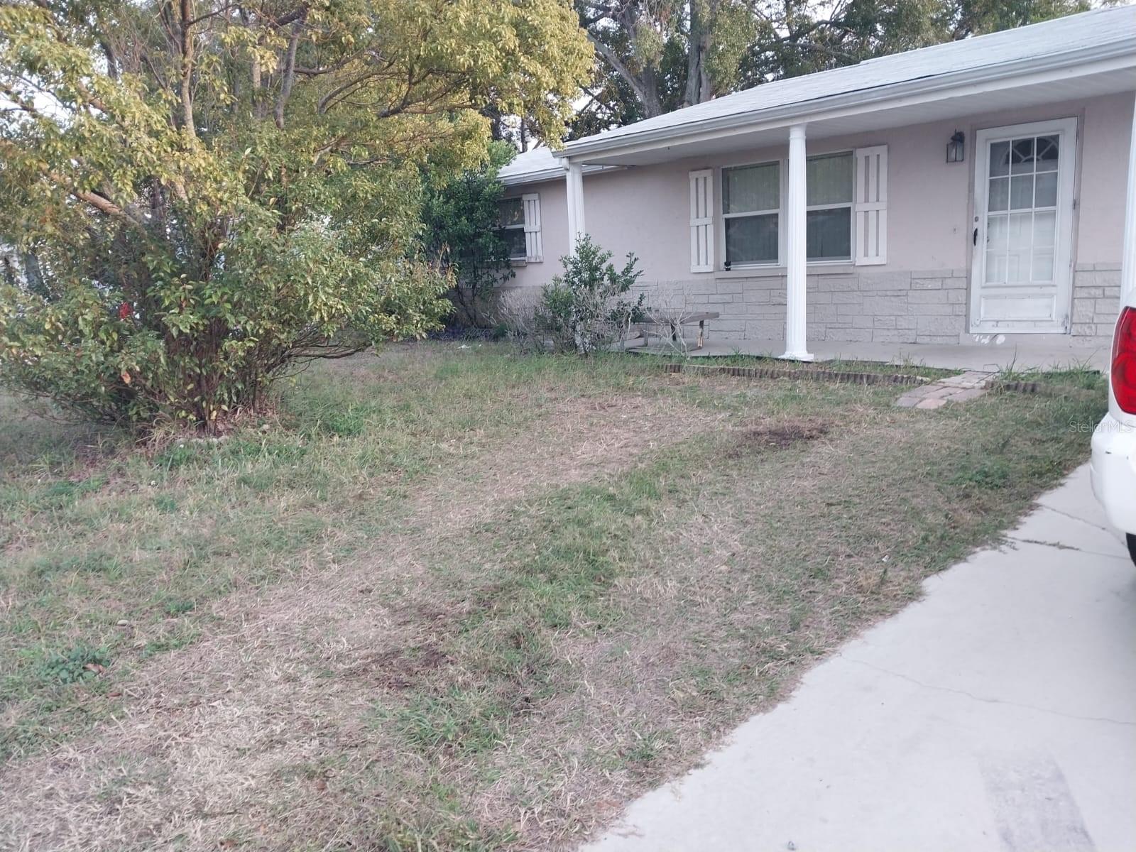 5032 VALIMOR DR Property Photo 1