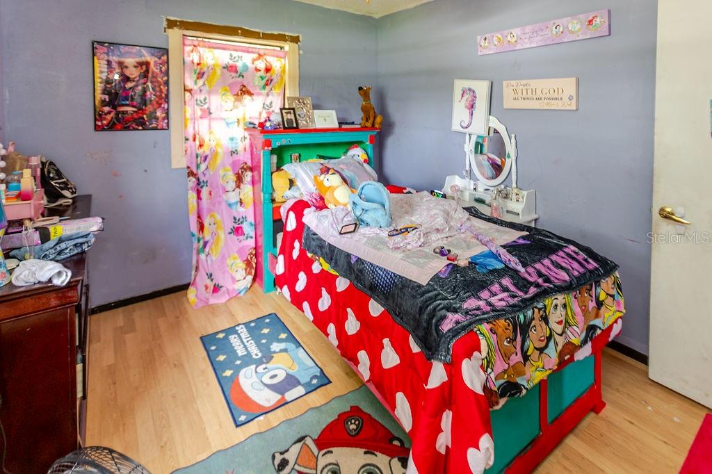 1042 Tryon Cir Property Photo 17