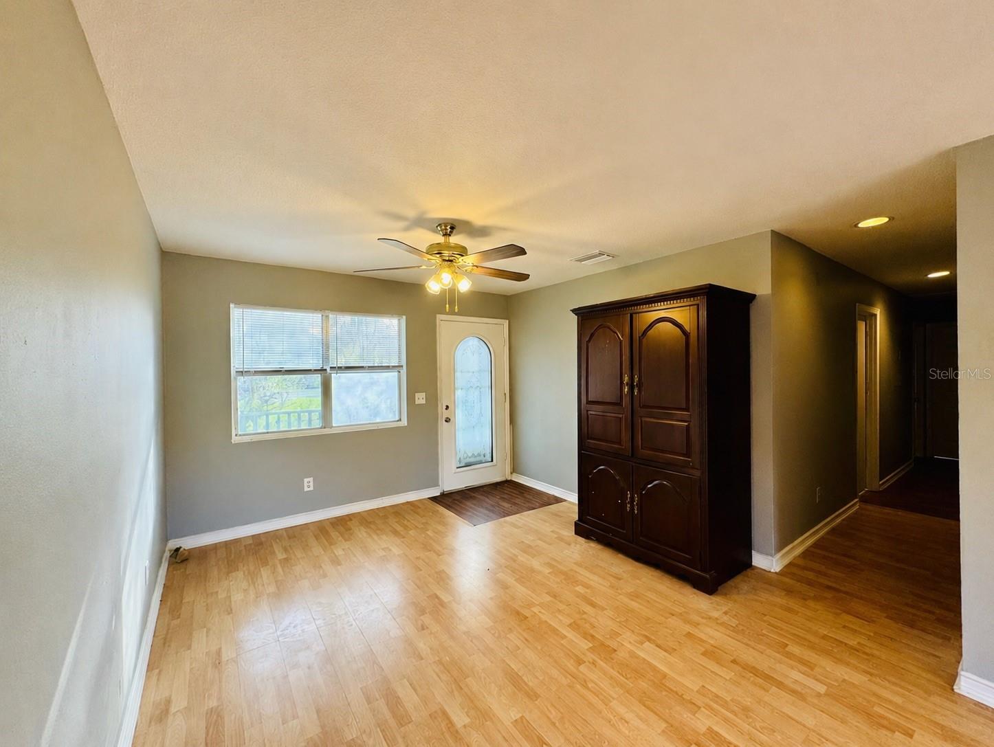 12909 Litewood Dr Property Photo 2