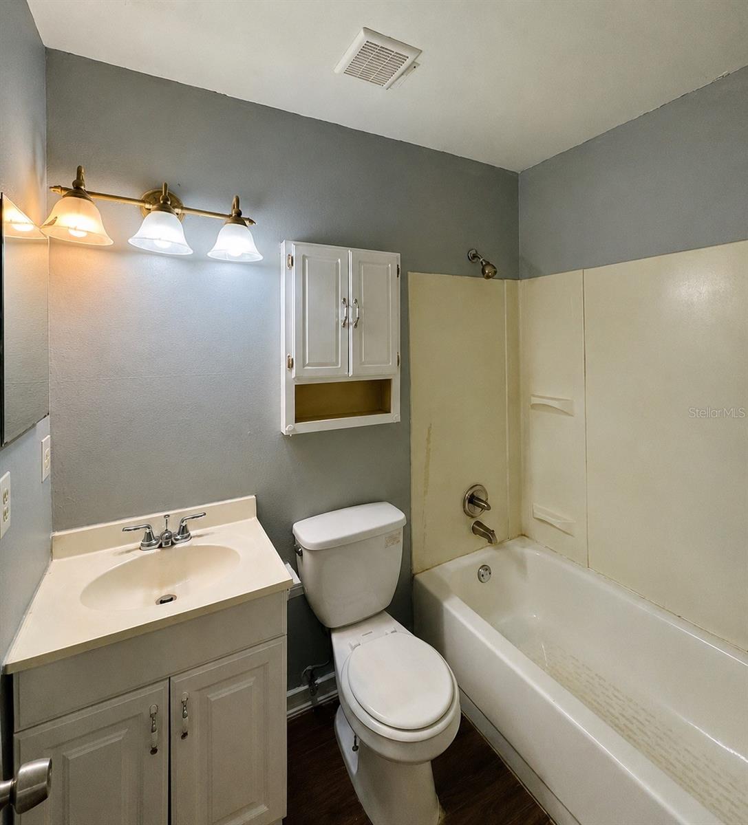 12909 Litewood Dr Property Photo 5