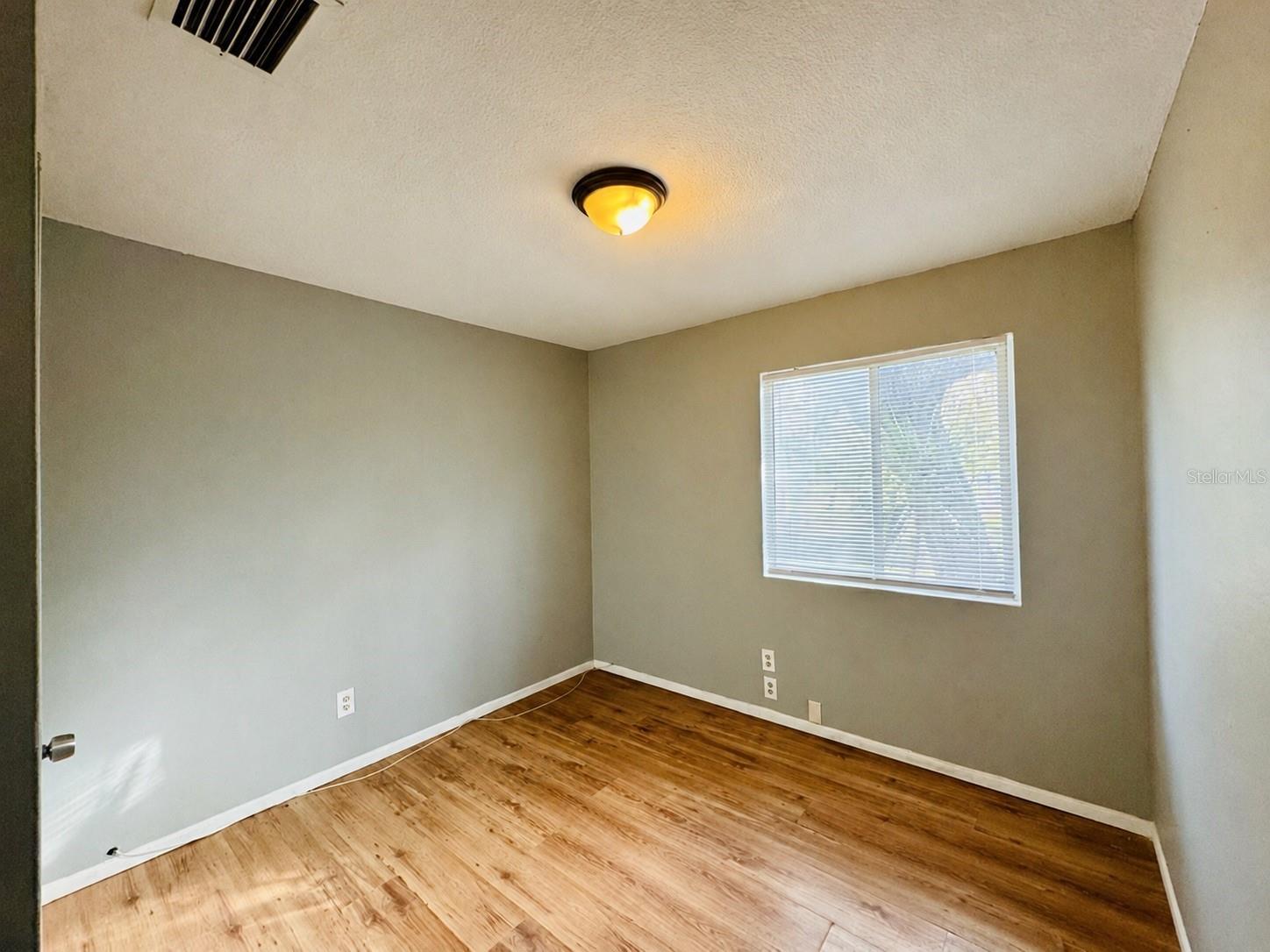12909 Litewood Dr Property Photo 8