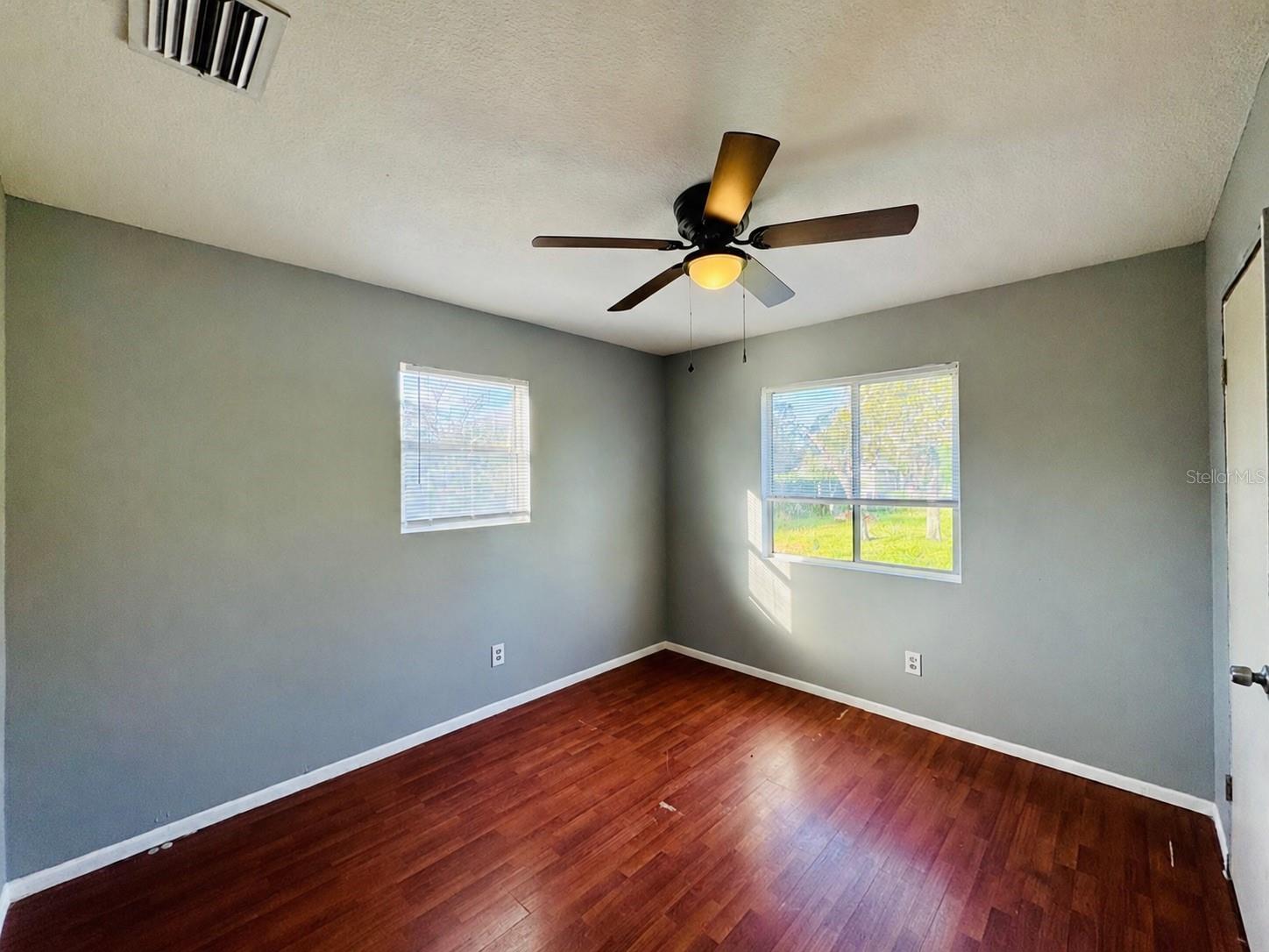 12909 Litewood Dr Property Photo 9