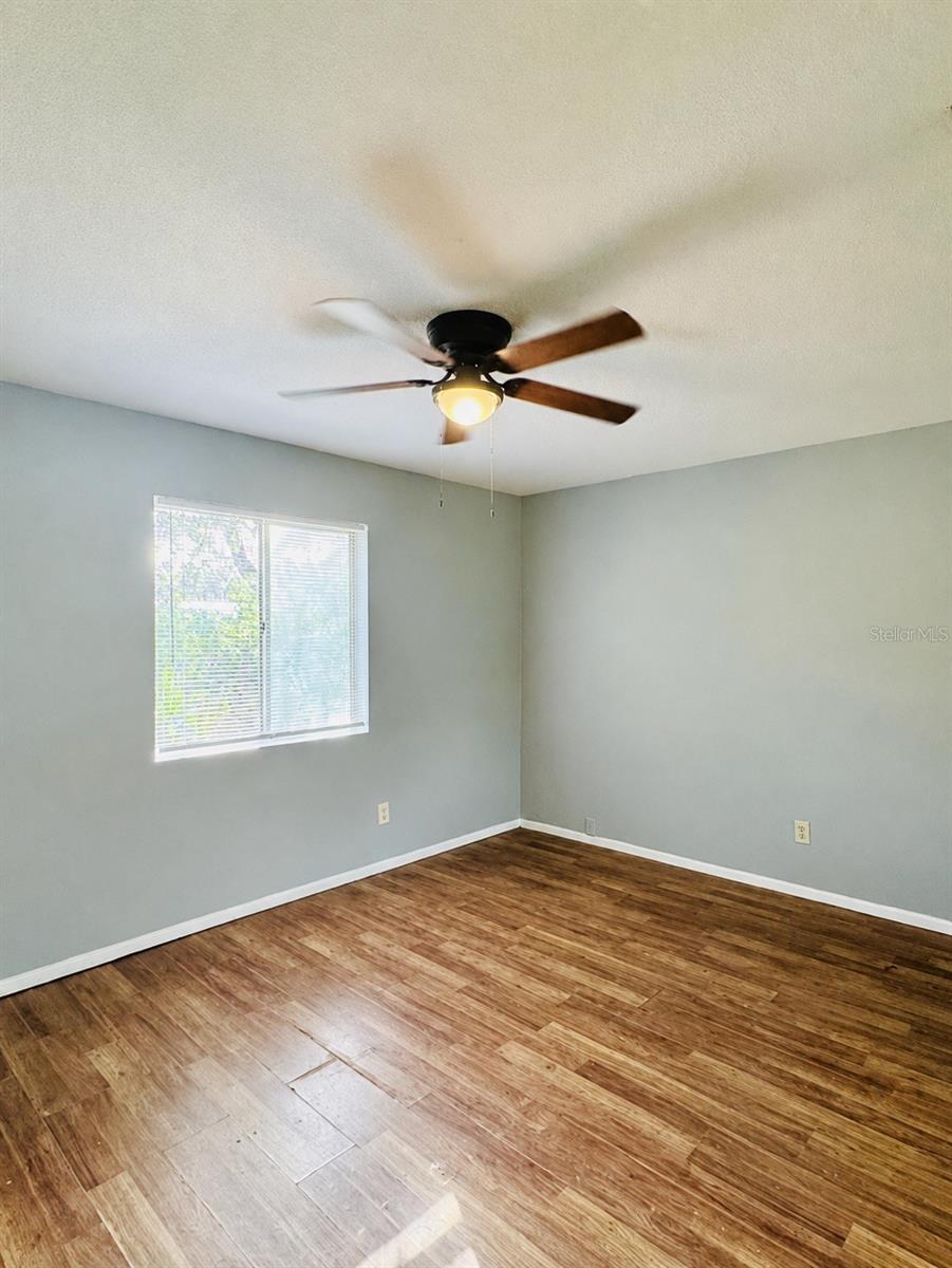 12909 Litewood Dr Property Photo 10