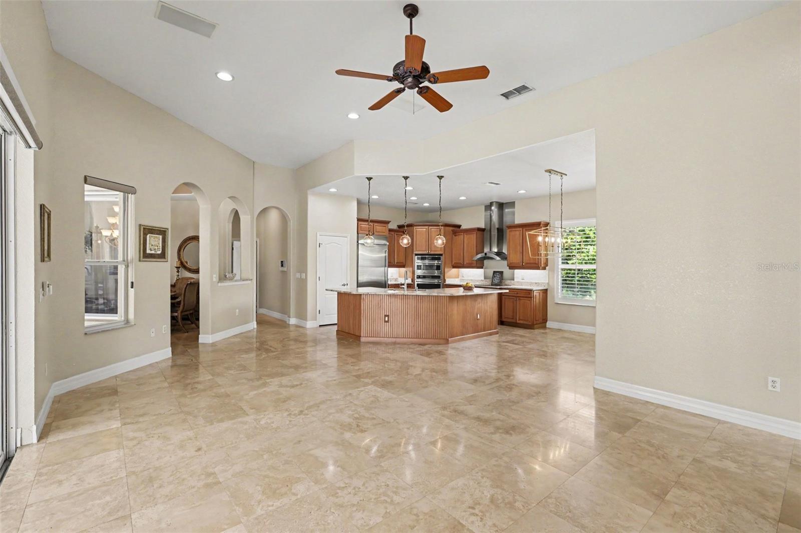 2912 Hampton Place Ct Property Photo 12