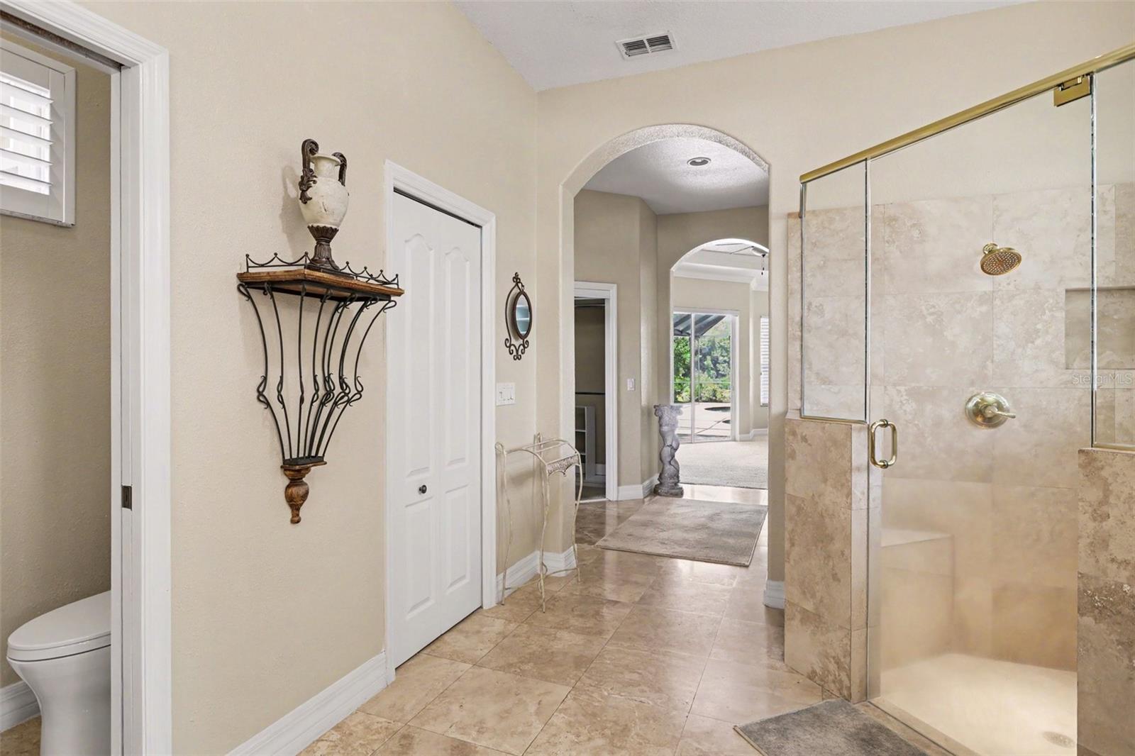 2912 Hampton Place Ct Property Photo 21