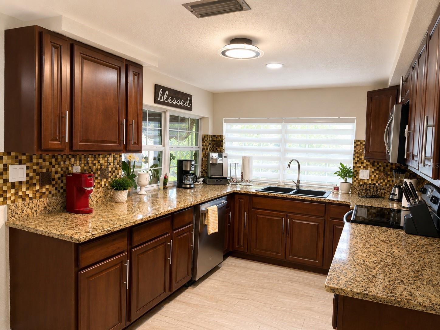 12416 Cobble Stone Dr Property Photo 14