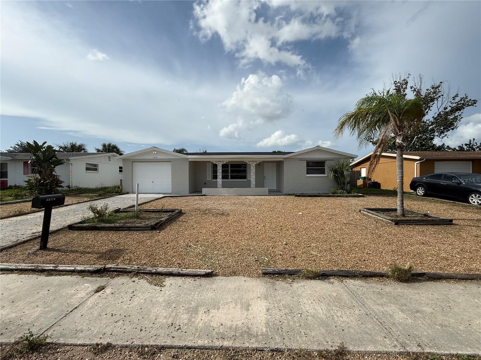 5241 SPARROW DR Property Photo 1