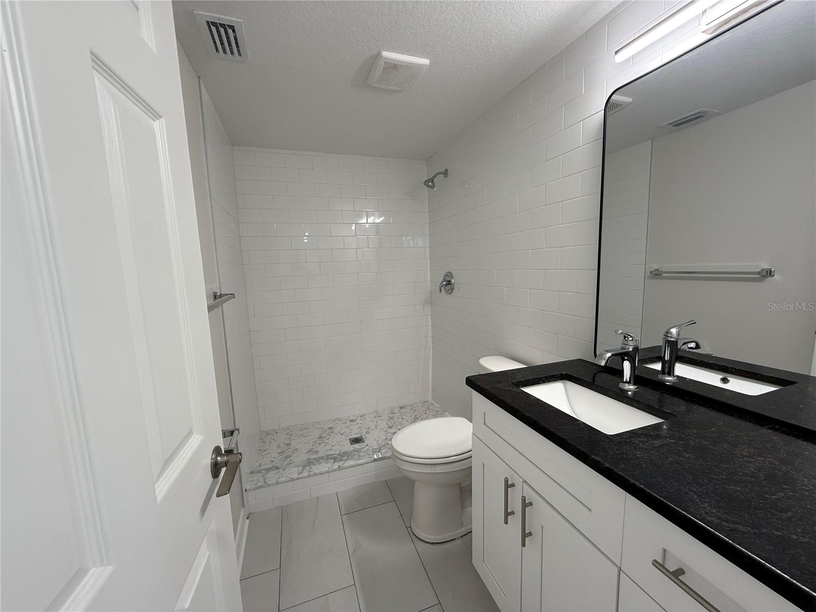 5241 Sparrow Dr Property Photo 7