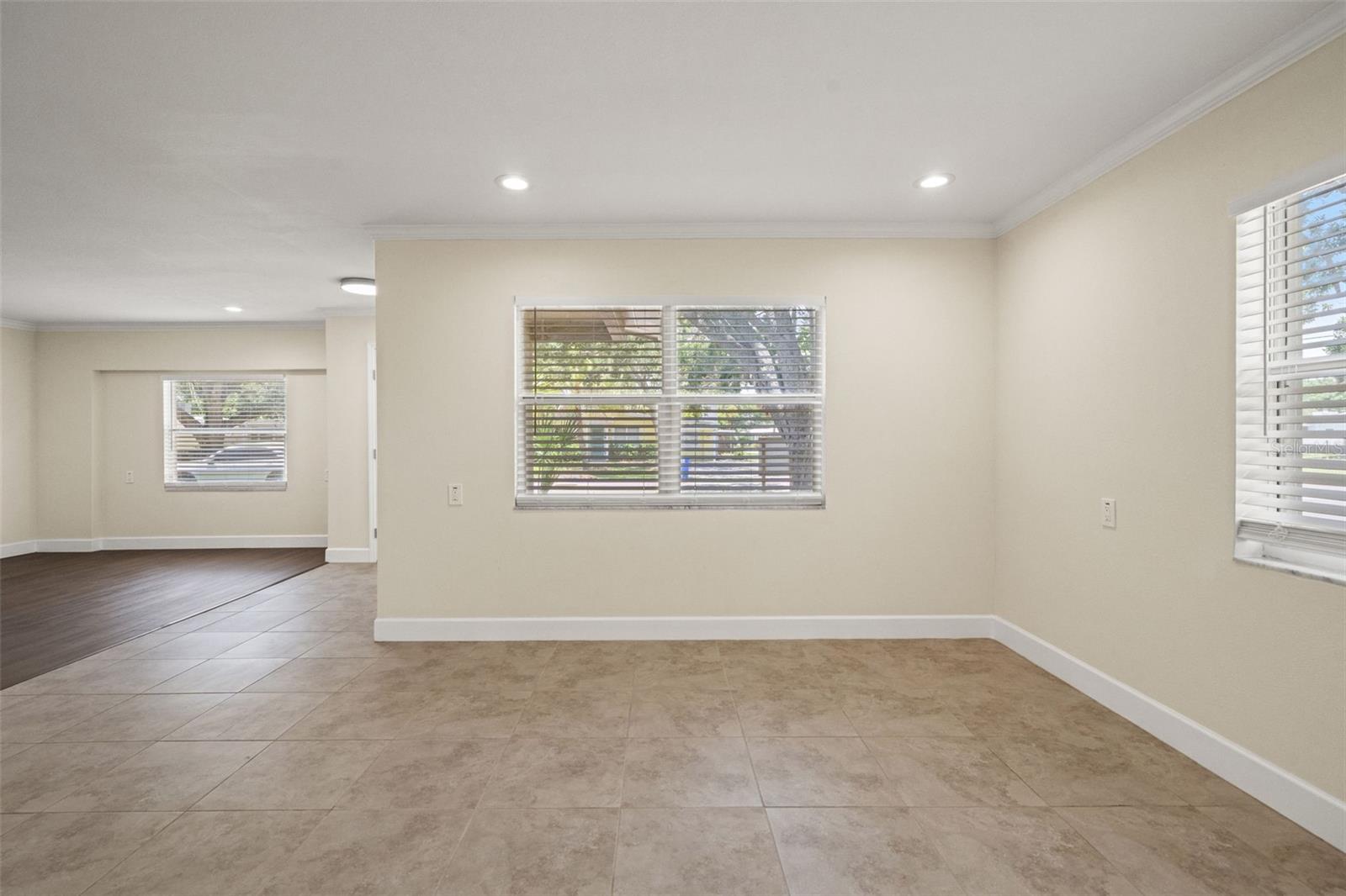 4247 Helena St Ne Property Photo 12