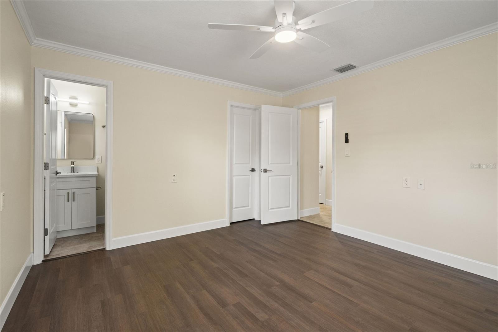 4247 Helena St Ne Property Photo 19
