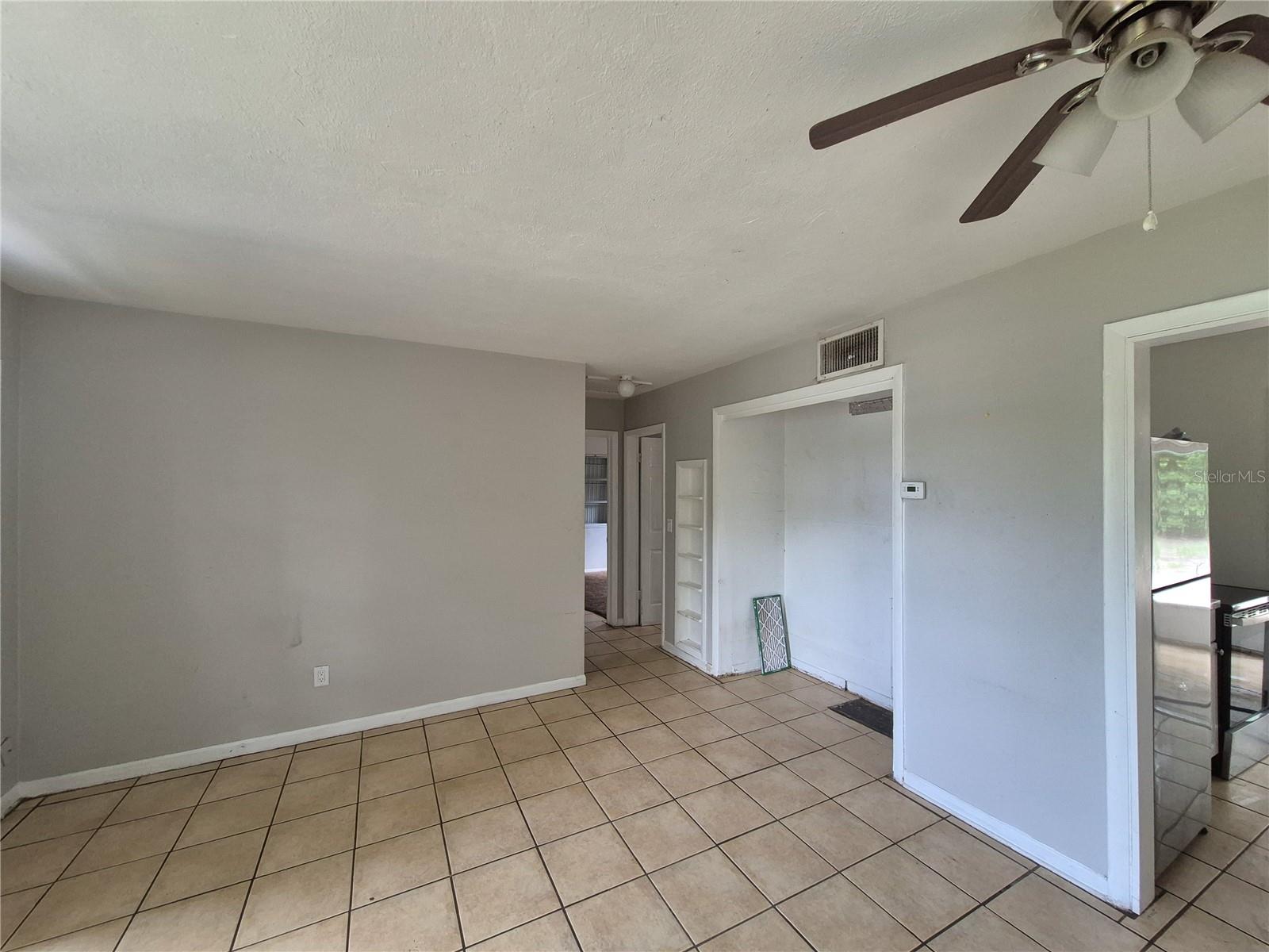 6404 Ryan St Property Photo 6