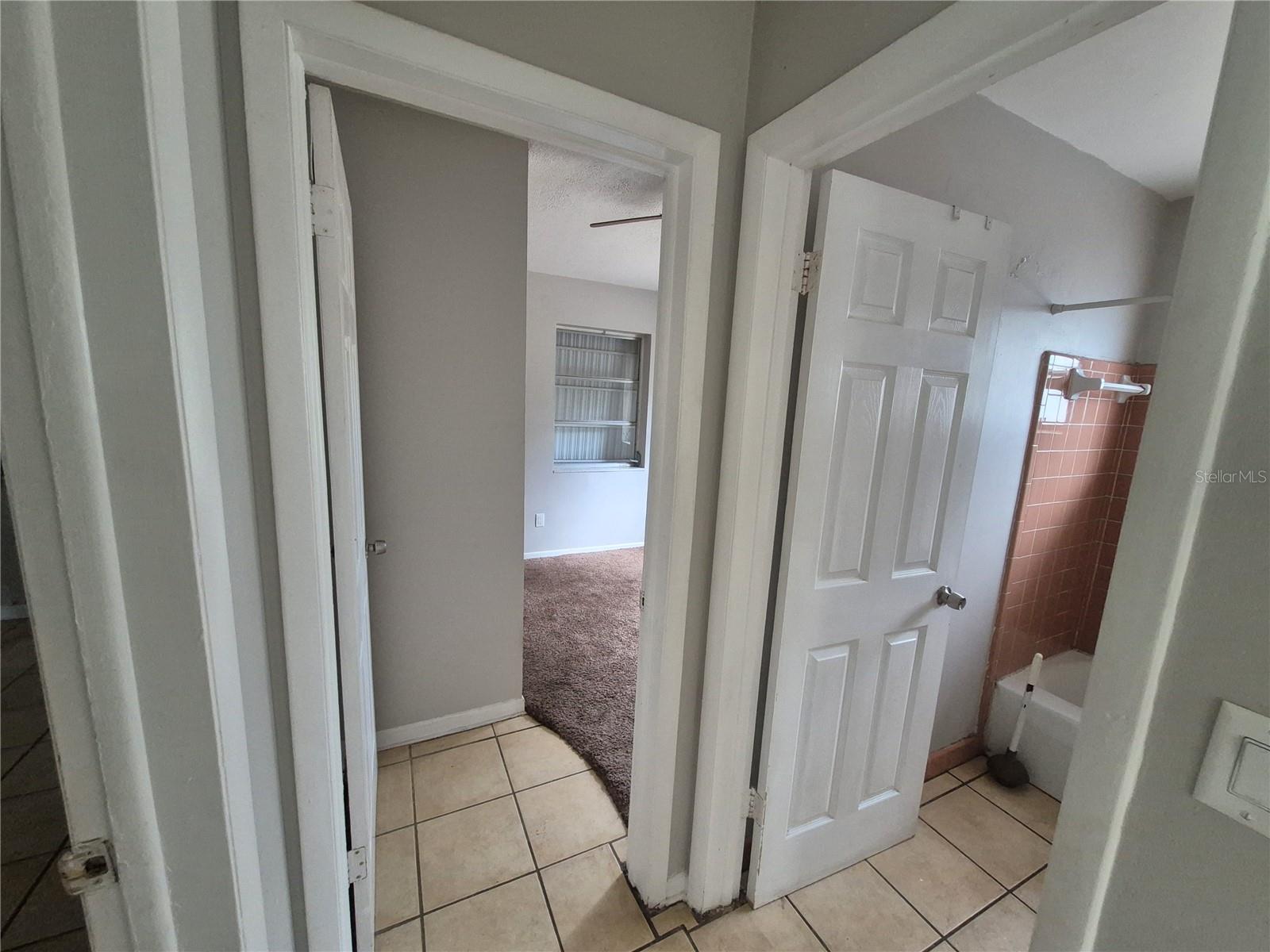 6404 Ryan St Property Photo 9