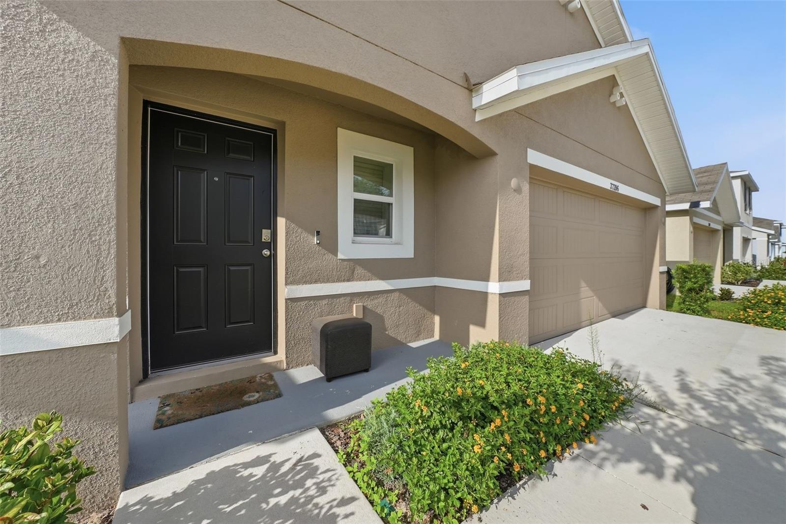 37396 Sharks Eye Ln Property Photo 3