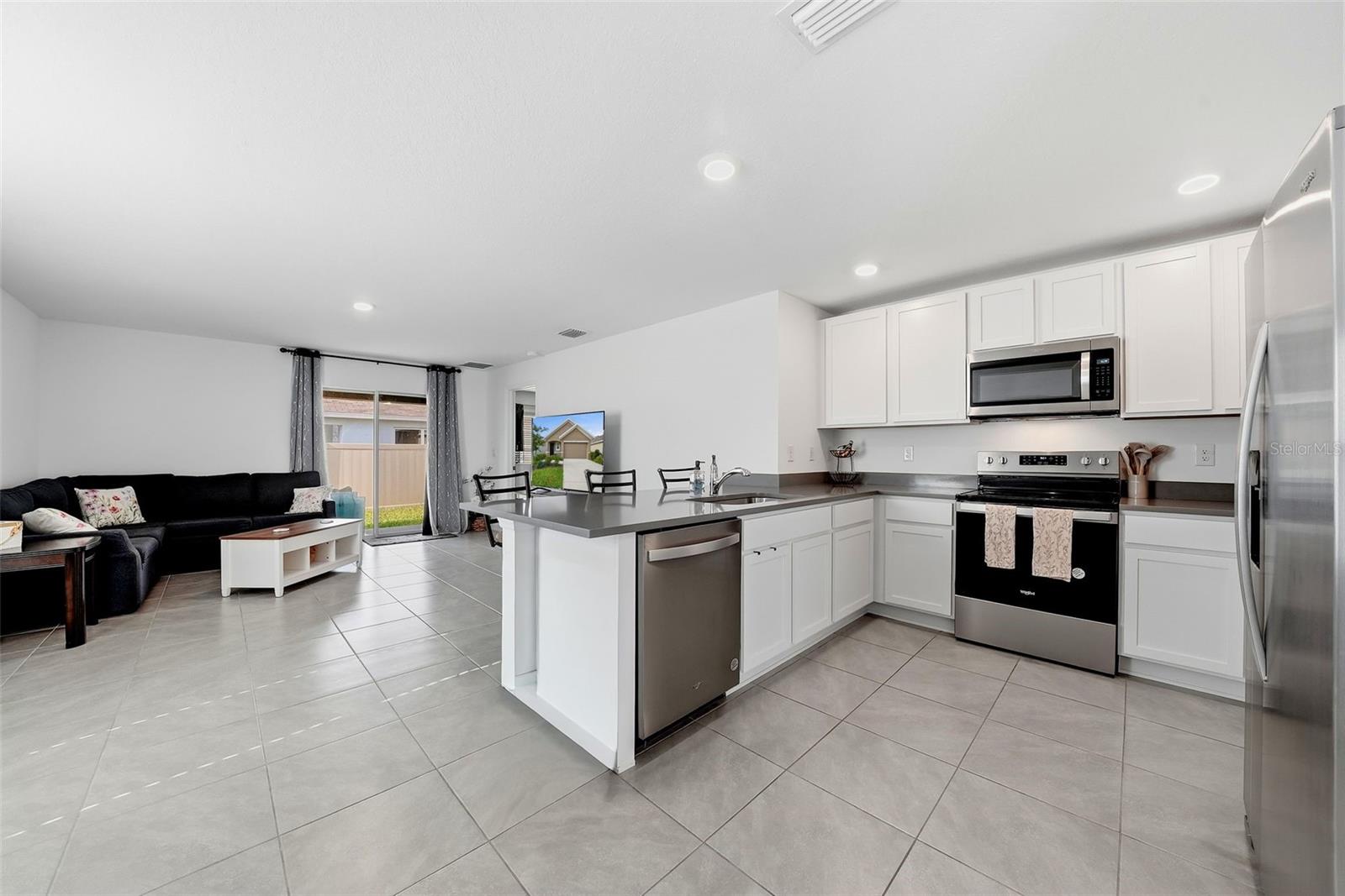 37396 Sharks Eye Ln Property Photo 6