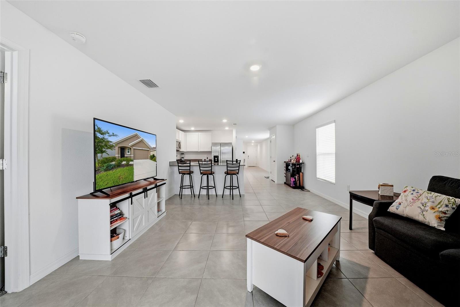 37396 Sharks Eye Ln Property Photo 8