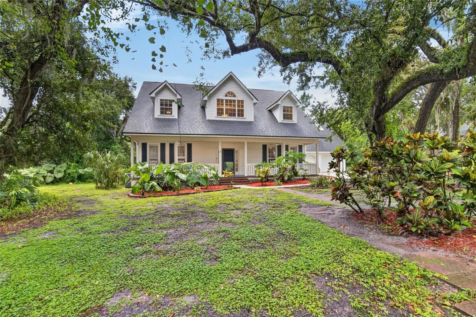 1701 Cottage Oaks Ct Property Photo 1