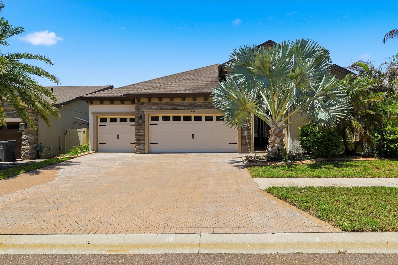 1028 Coretto Ave Property Photo 1