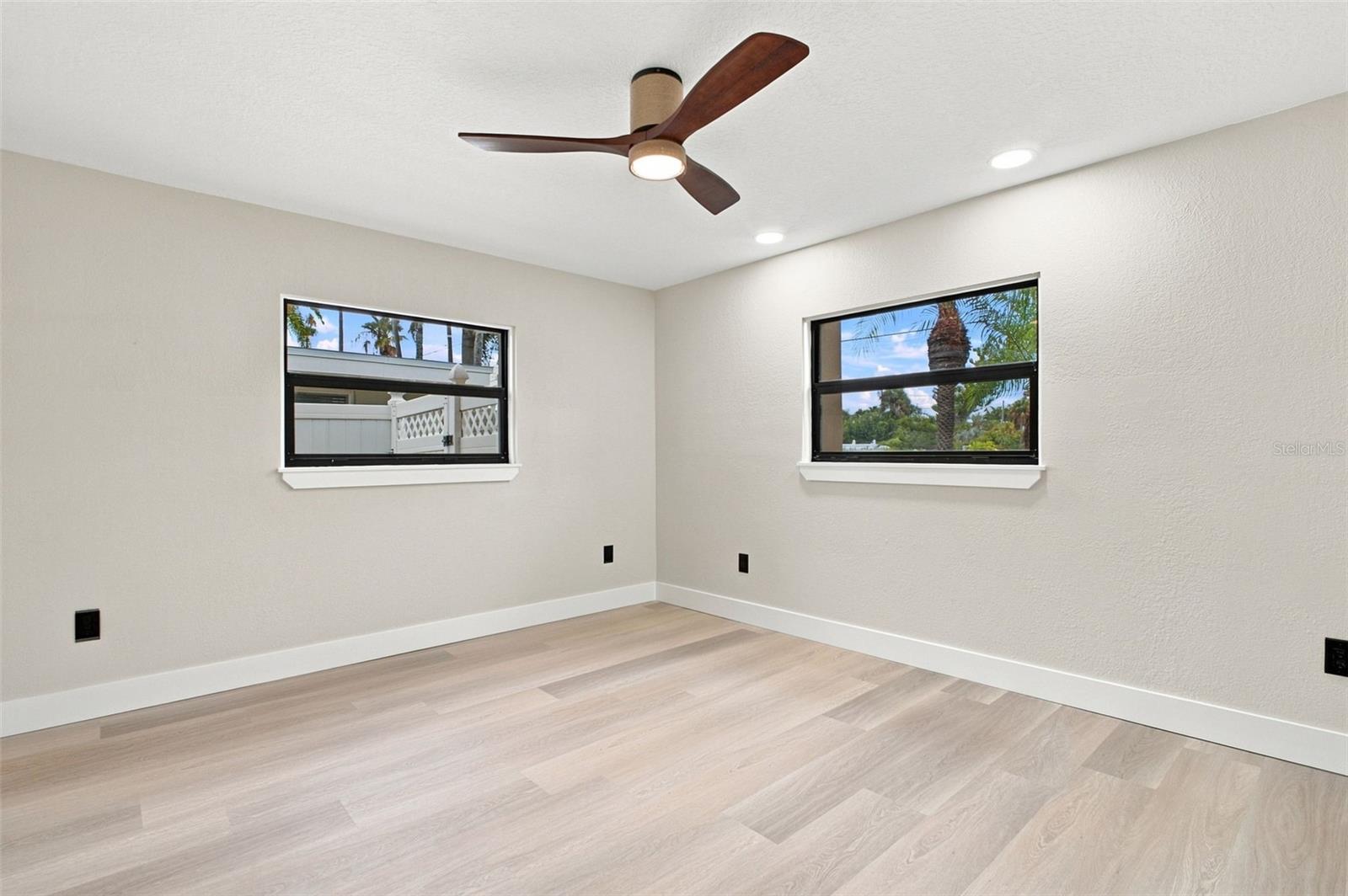 15918 Redington Dr Property Photo 35
