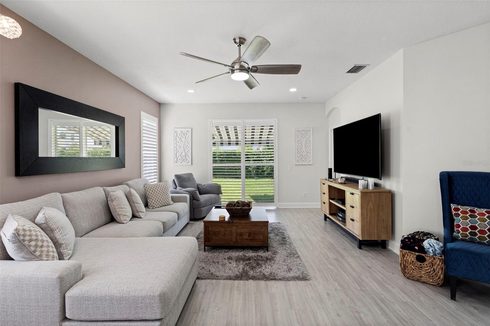 10818 Ashford Oaks Dr Property Photo 4