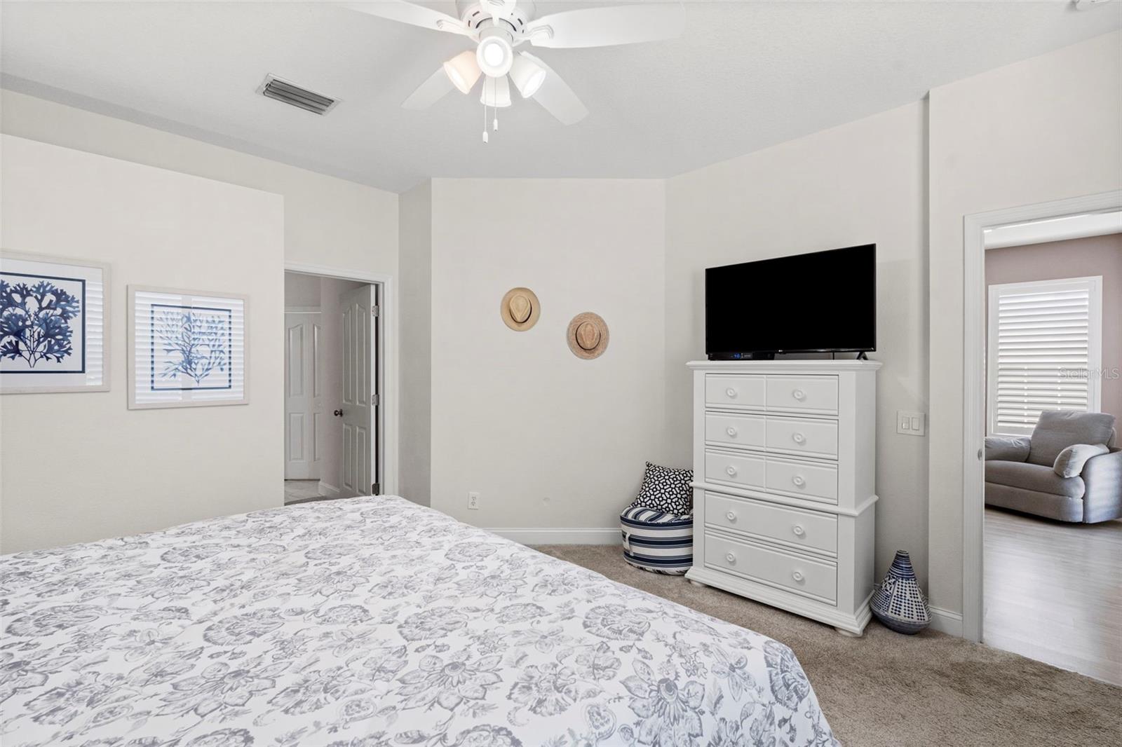 10818 Ashford Oaks Dr Property Photo 18