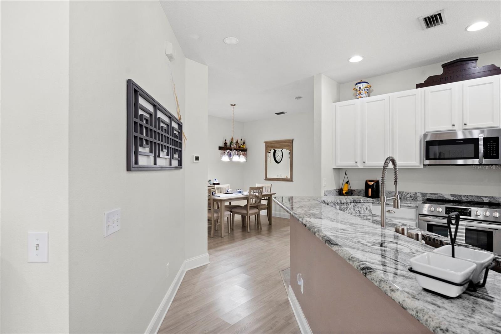 10818 Ashford Oaks Dr Property Photo 22