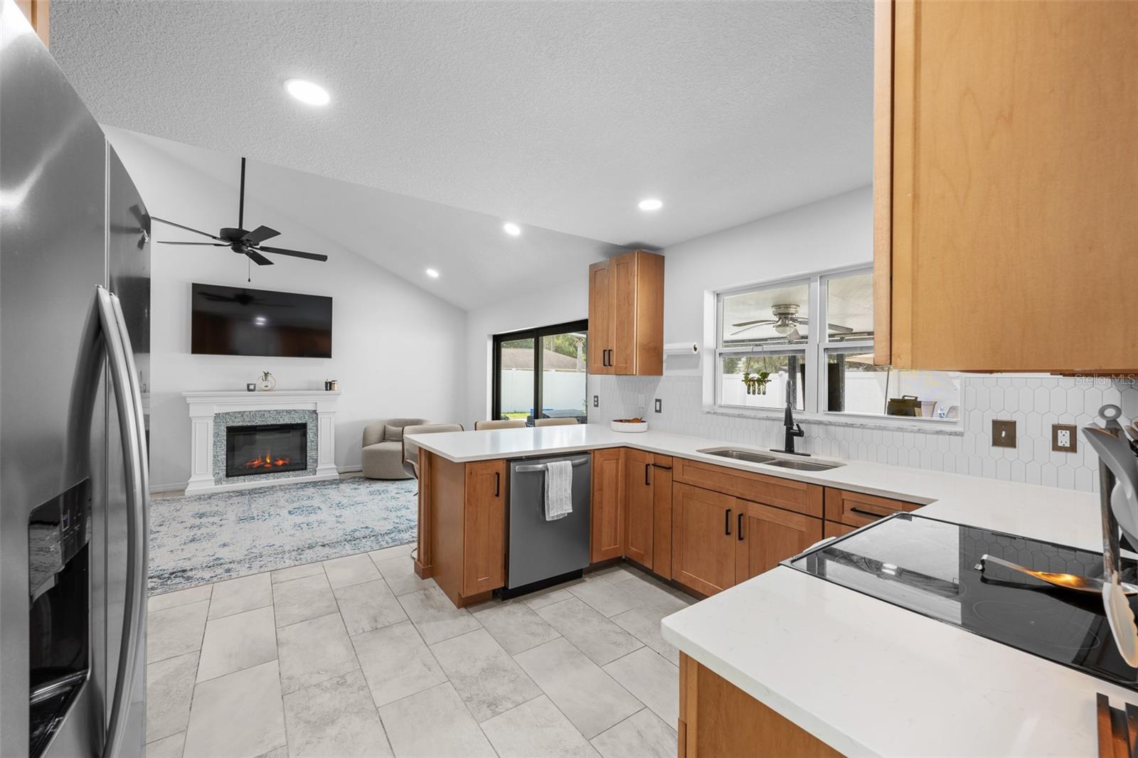 14018 Cascade Ln Property Photo 12