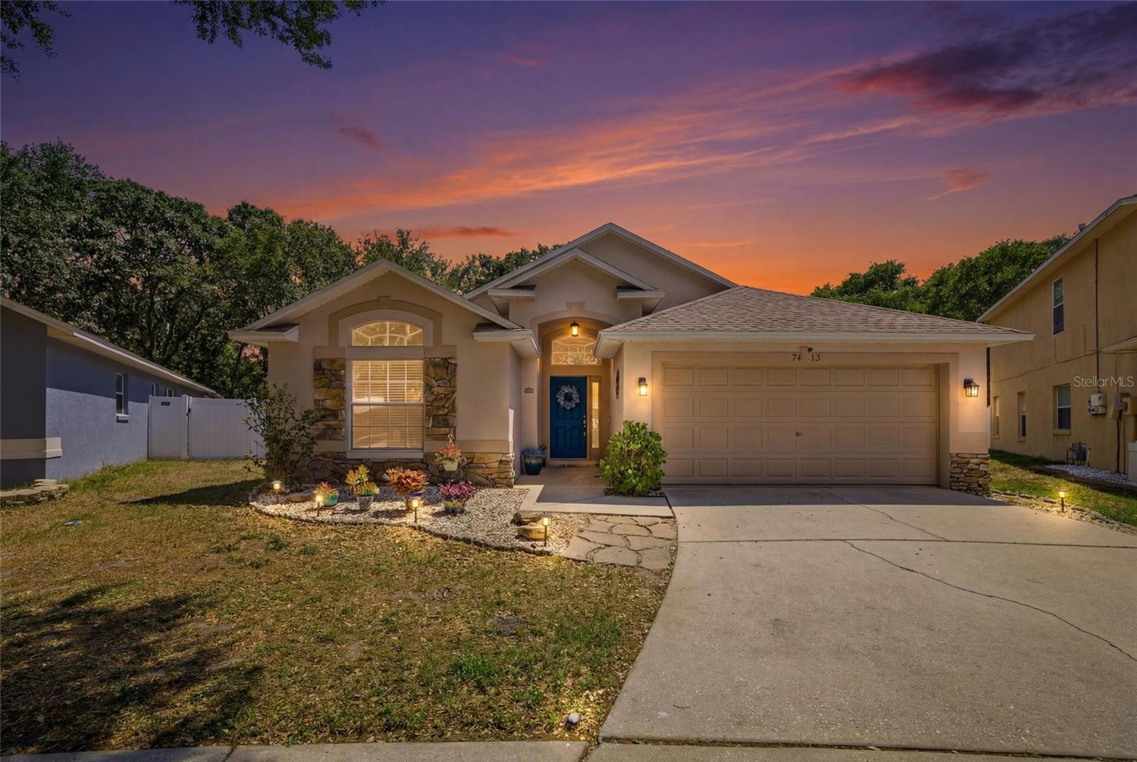 7113 Colony Pointe Dr Property Photo 1