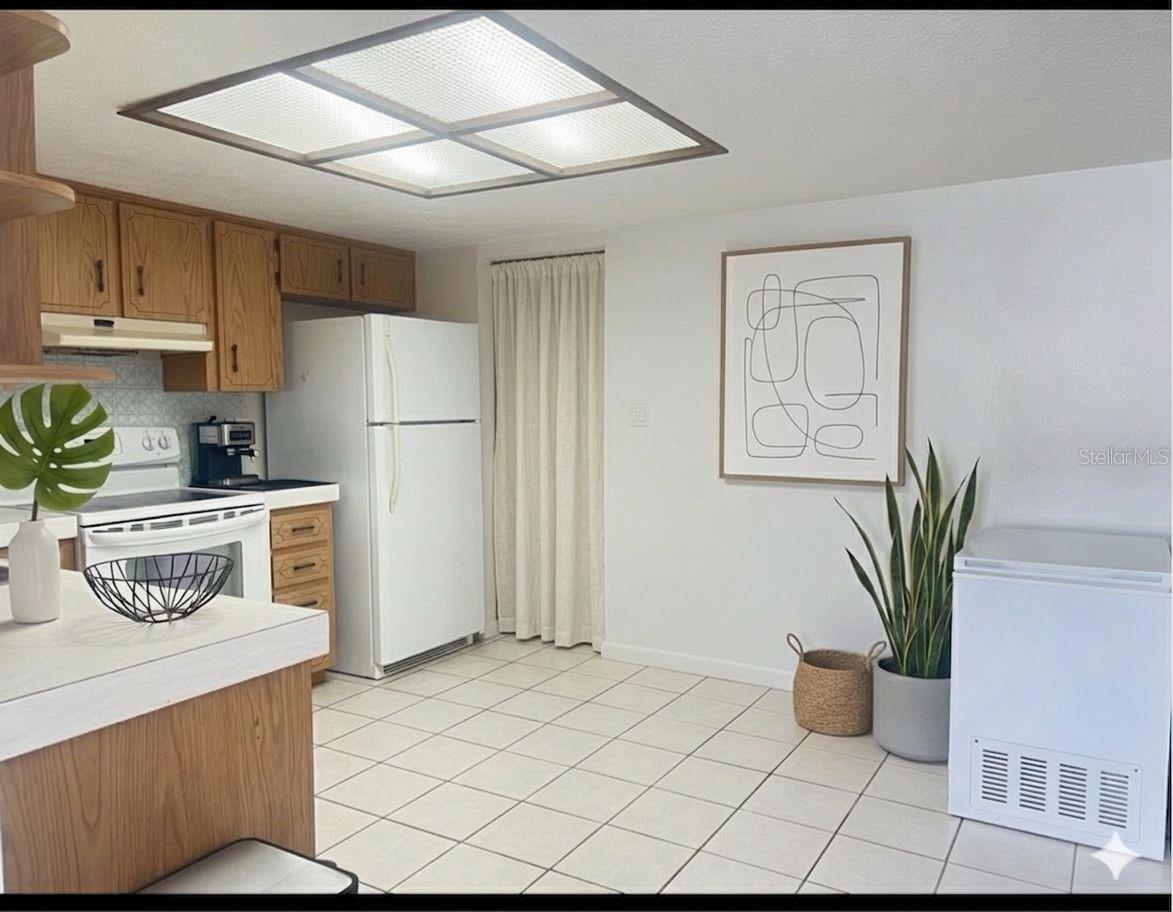 7438 Lake Forest Cir Property Photo 7