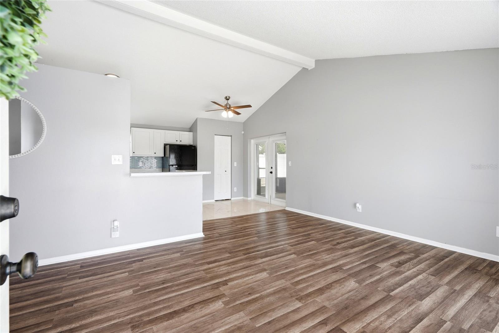 8704 Marlin Ct Property Photo 3