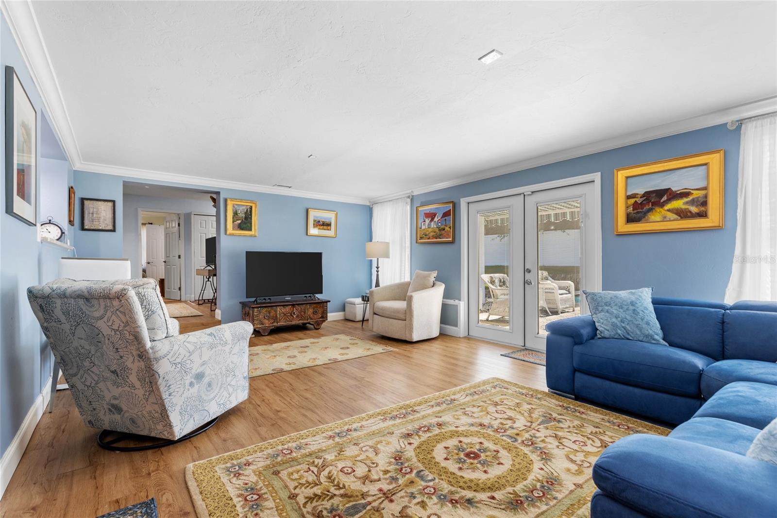 6249 Hillside Ave Property Photo 13