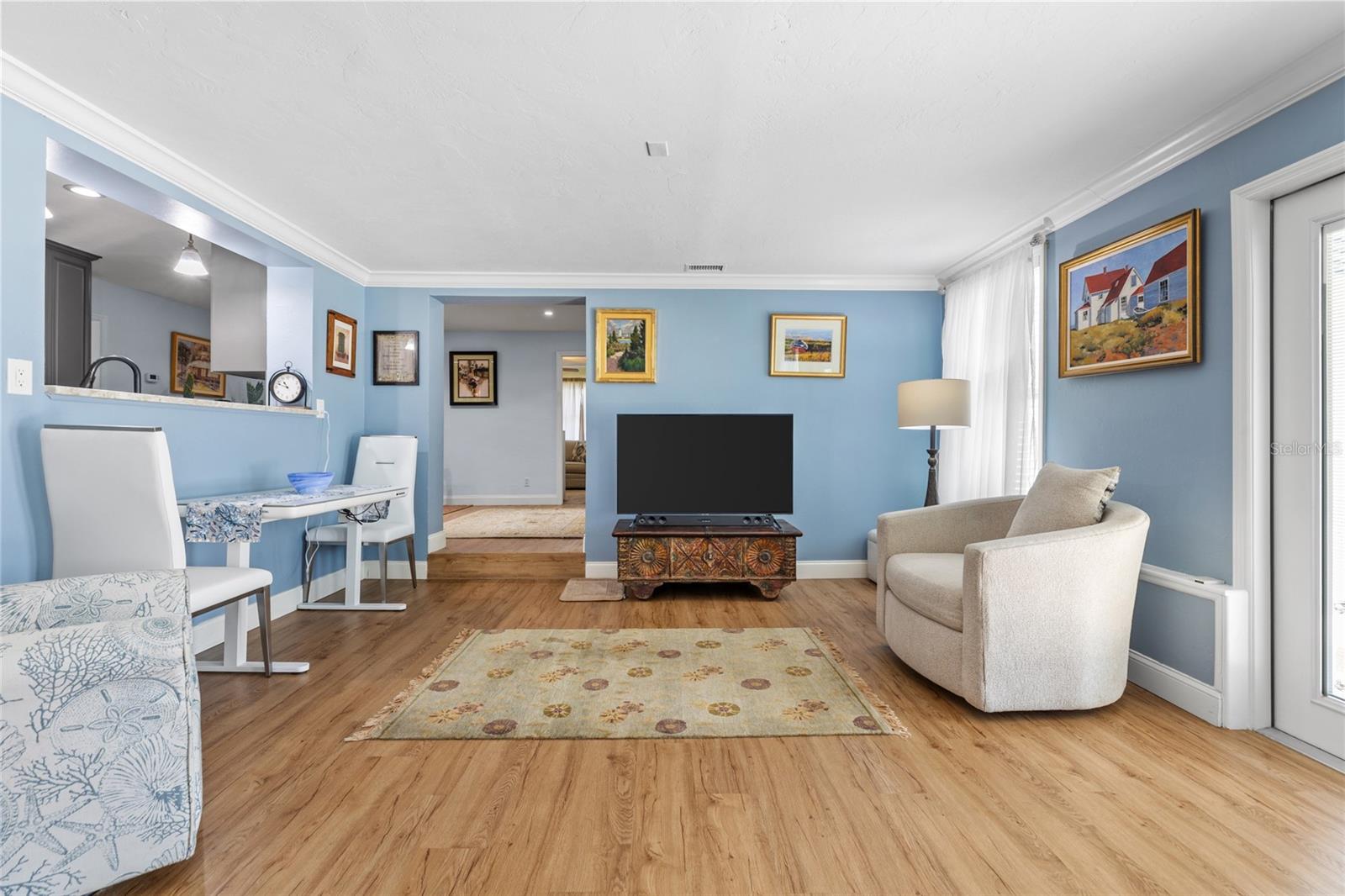 6249 Hillside Ave Property Photo 16