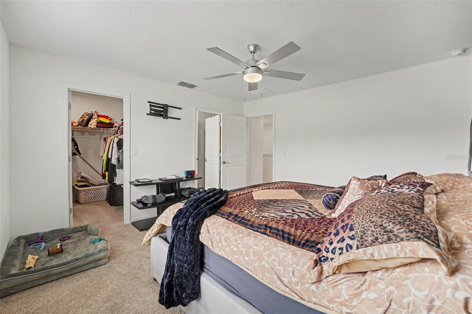2051 Rosewood Cir Property Photo 14