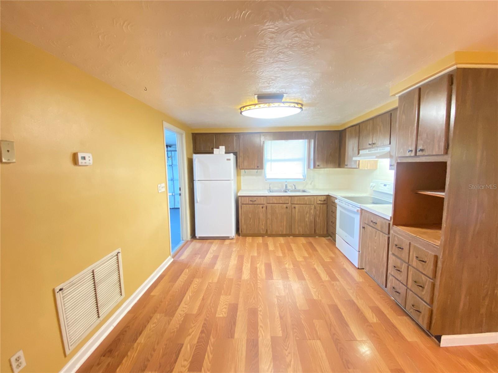 2713 Capricorn Pl Property Photo 9