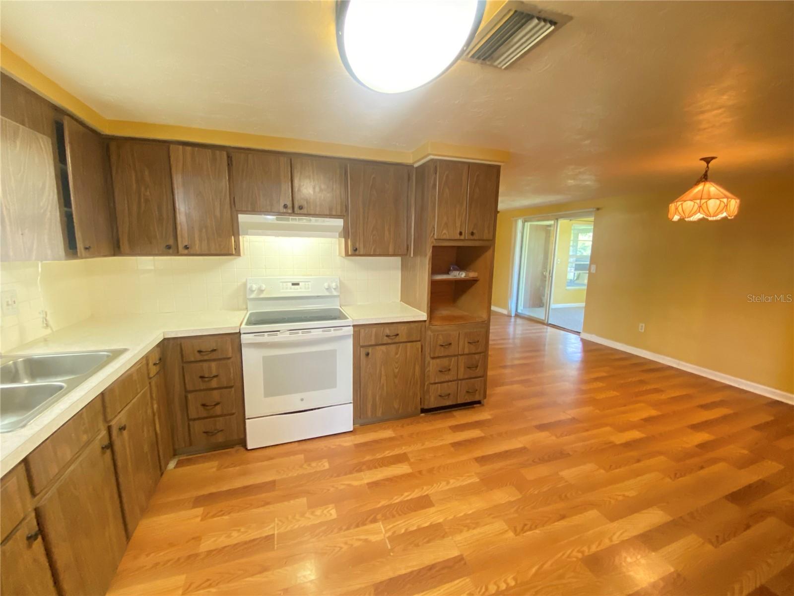 2713 Capricorn Pl Property Photo 10