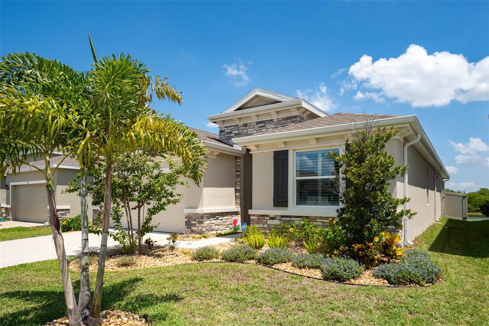 3719 Lively Coral Pl Property Photo 2