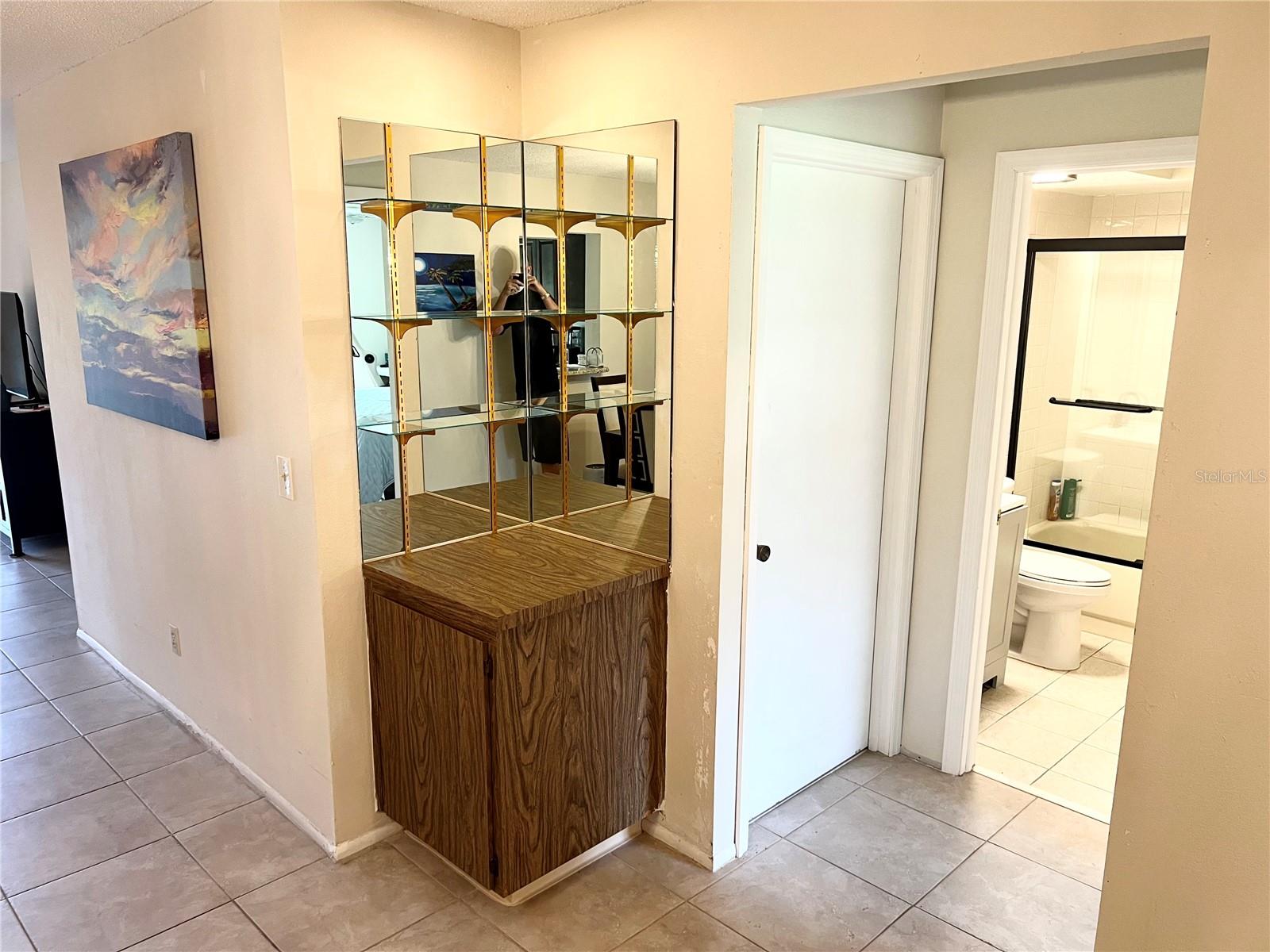 2297 Lark Cir E #c Property Photo 7