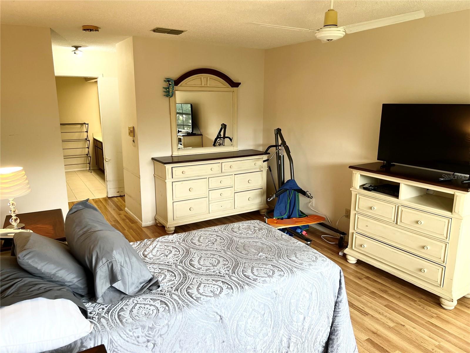 2297 Lark Cir E #c Property Photo 15