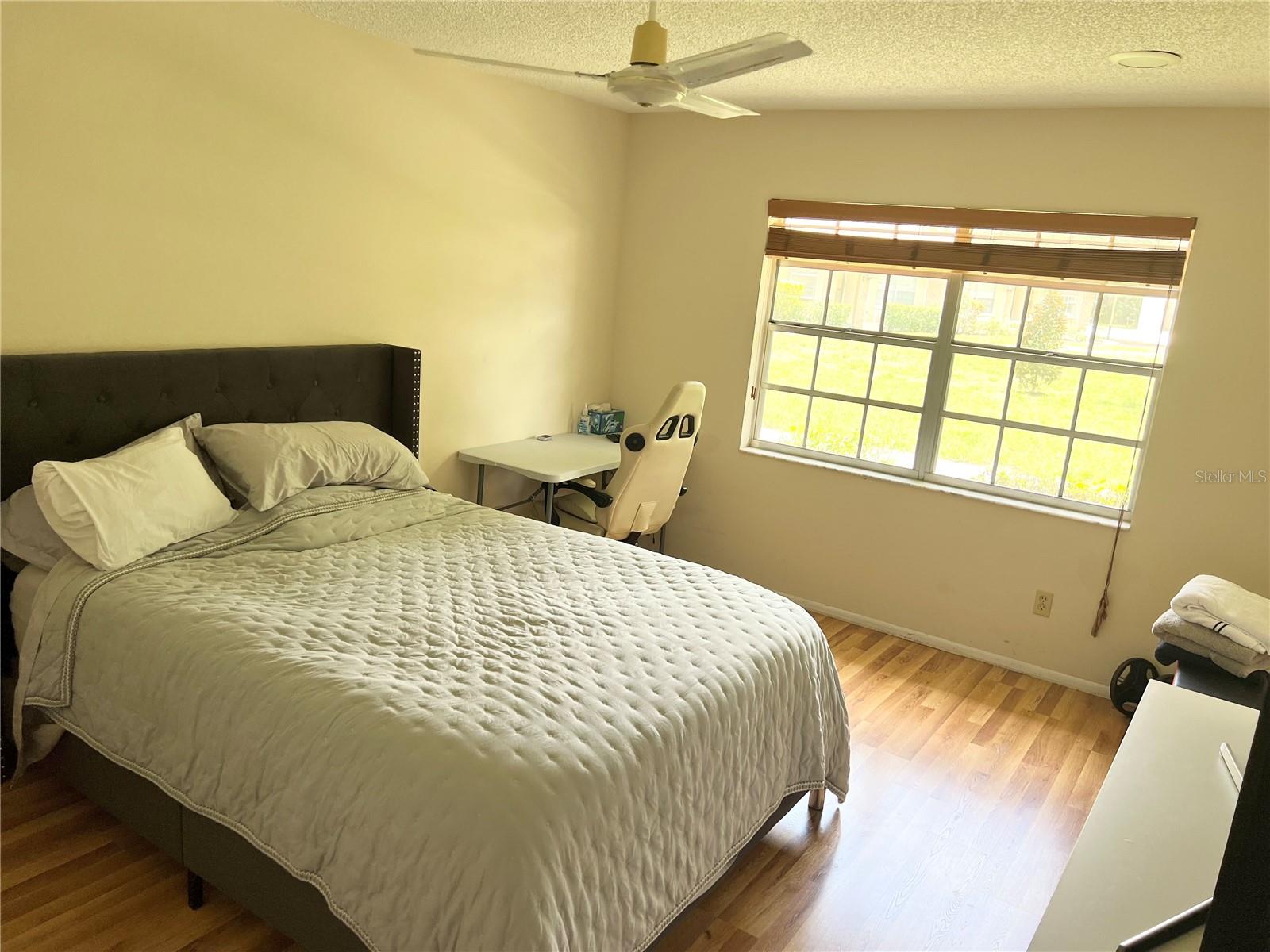 2297 Lark Cir E #c Property Photo 17