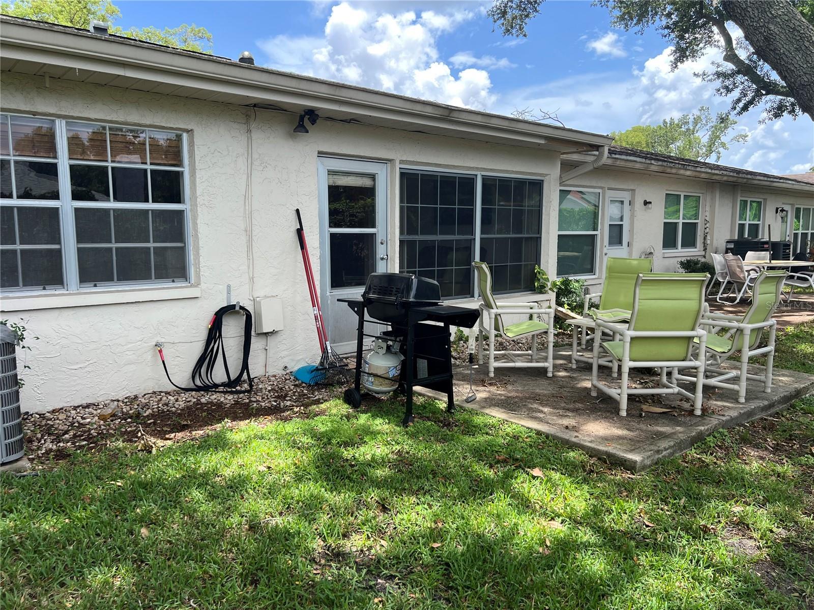 2297 Lark Cir E #c Property Photo 19