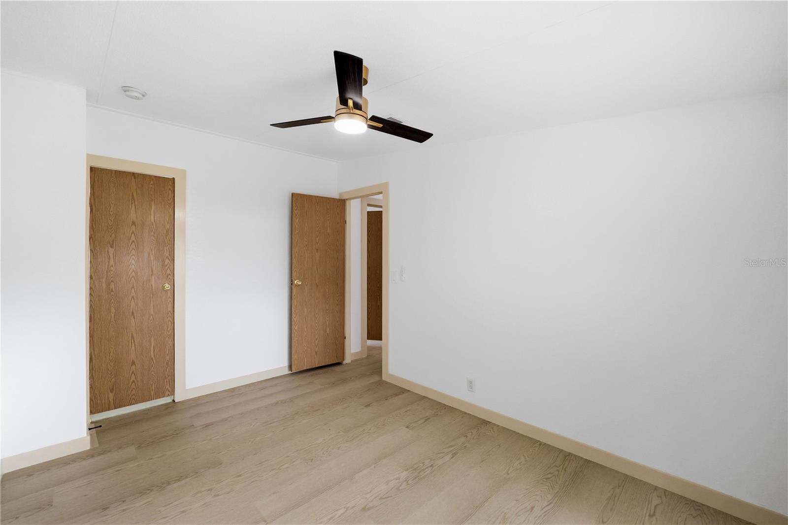 8726 N Meadowview Cir Property Photo 21