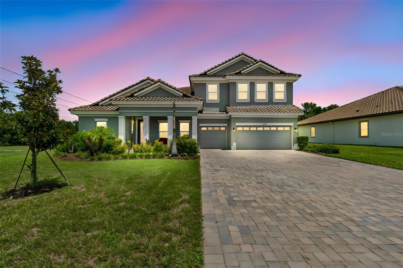 10597 Meadowrun Dr Property Photo 1